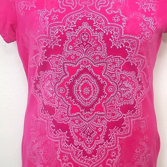 T shirt fuchsia pink 100% cotton stretch mandela print Crew Neck Short Sleeve - Picture 2 of 5